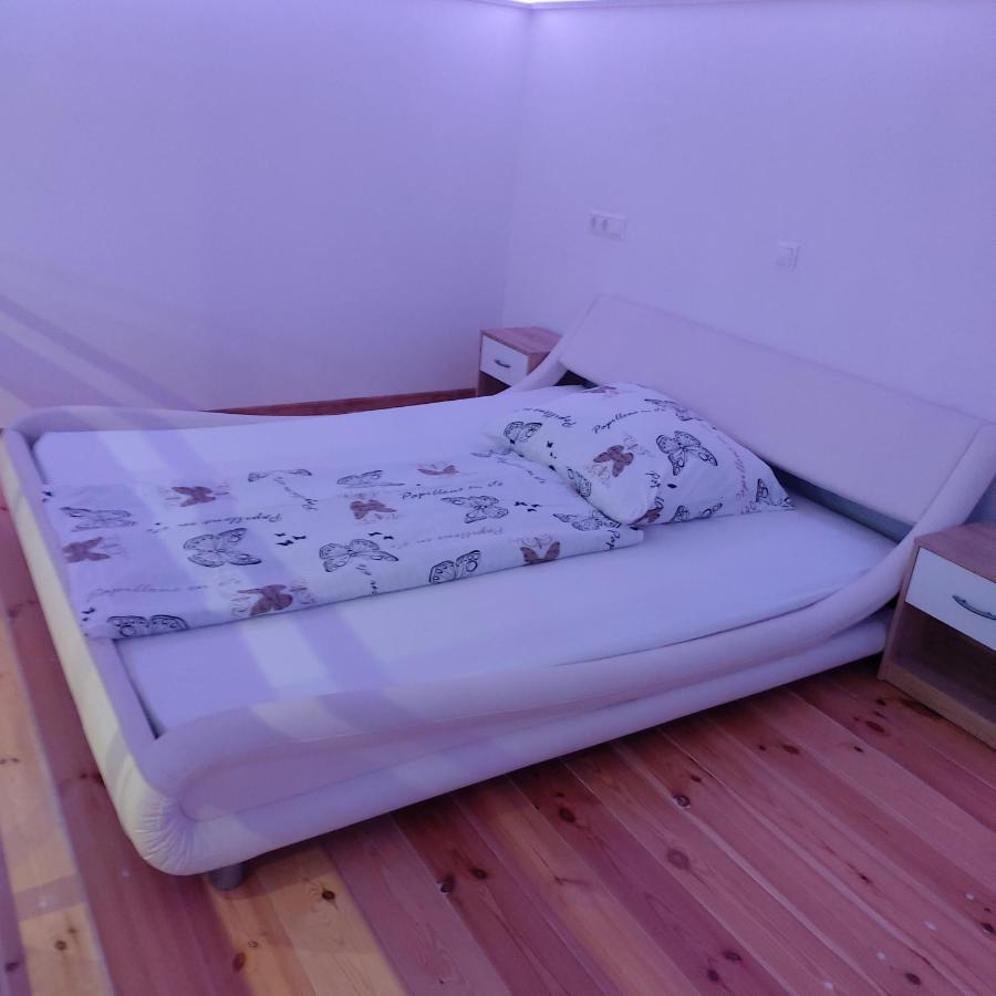 Arkad Center Apartman แซแก็ด ภายนอก รูปภาพ