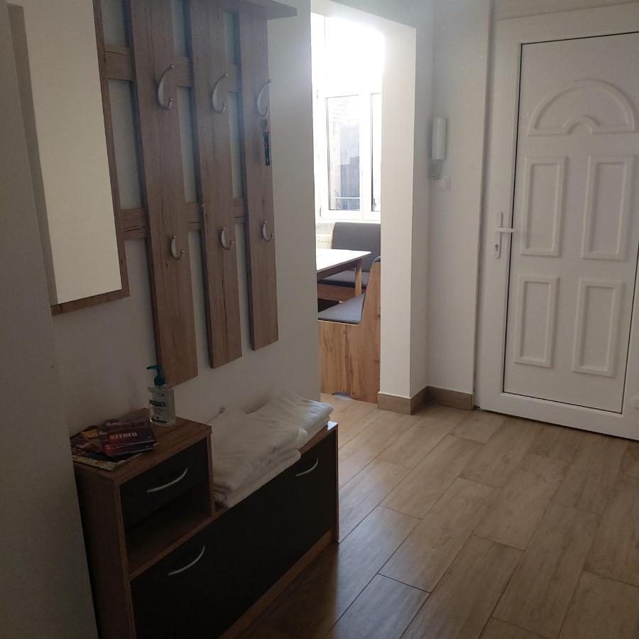 Arkad Center Apartman แซแก็ด ภายนอก รูปภาพ